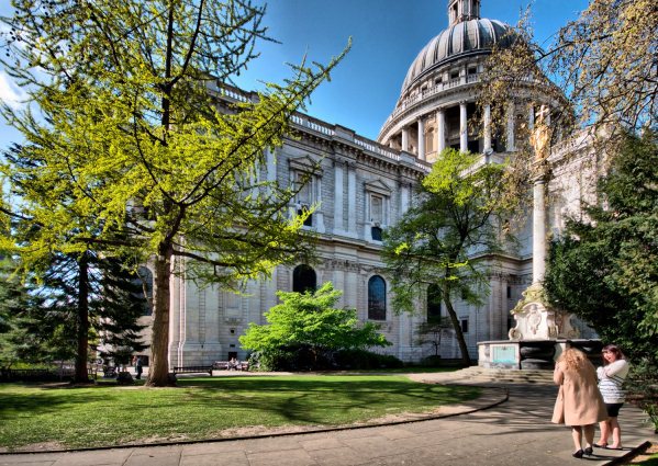 St Paul’s Cathedral Summer Party Venue