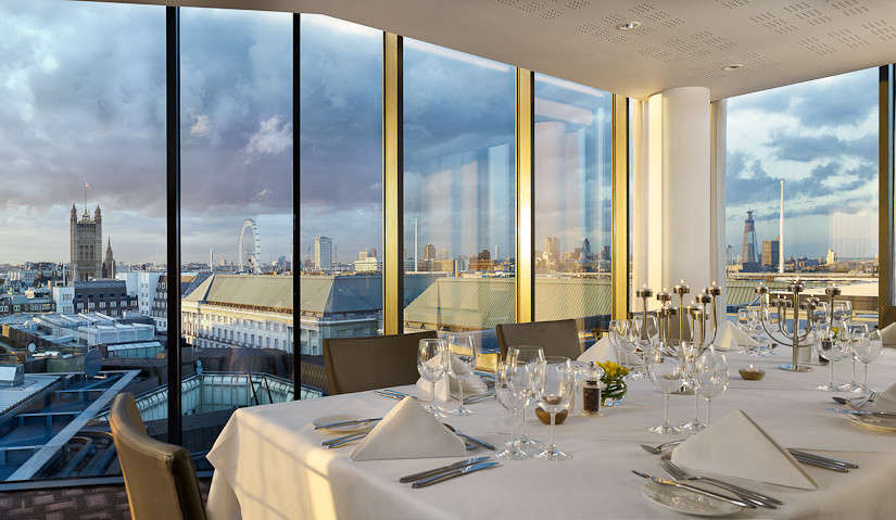 Double Tree by Hilton Westminster Venue Hire SW1, sky lounge, stunning views, natural daylight
