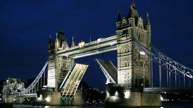 Tower Bridge Walkways Venue Hire London SE1.The Walkways can make an elegant and romantic setting for your Christmas party