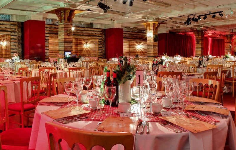 Victoria House Shared Christmas Party WC1, seated dinner, festive decorations and centre pieces, wooden interior