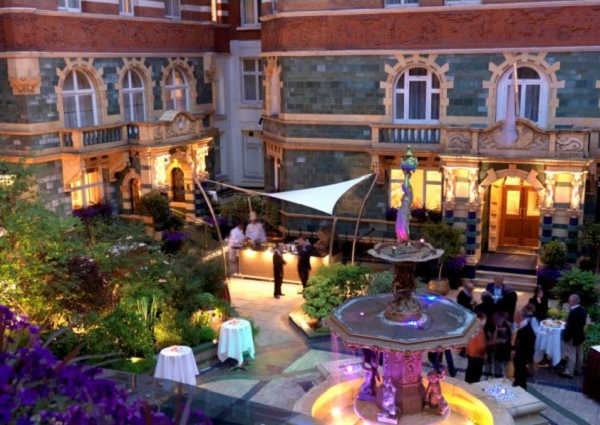 Buckingham Gate Summer Party SW1- Courtyard set out for a summer party drinks reception